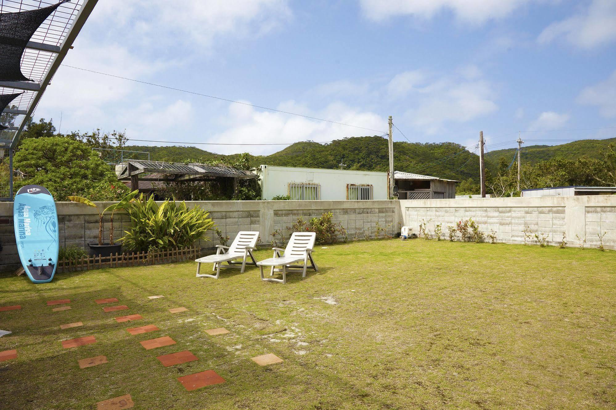 Minshuku Yadokari Hotel Zamami Buitenkant foto