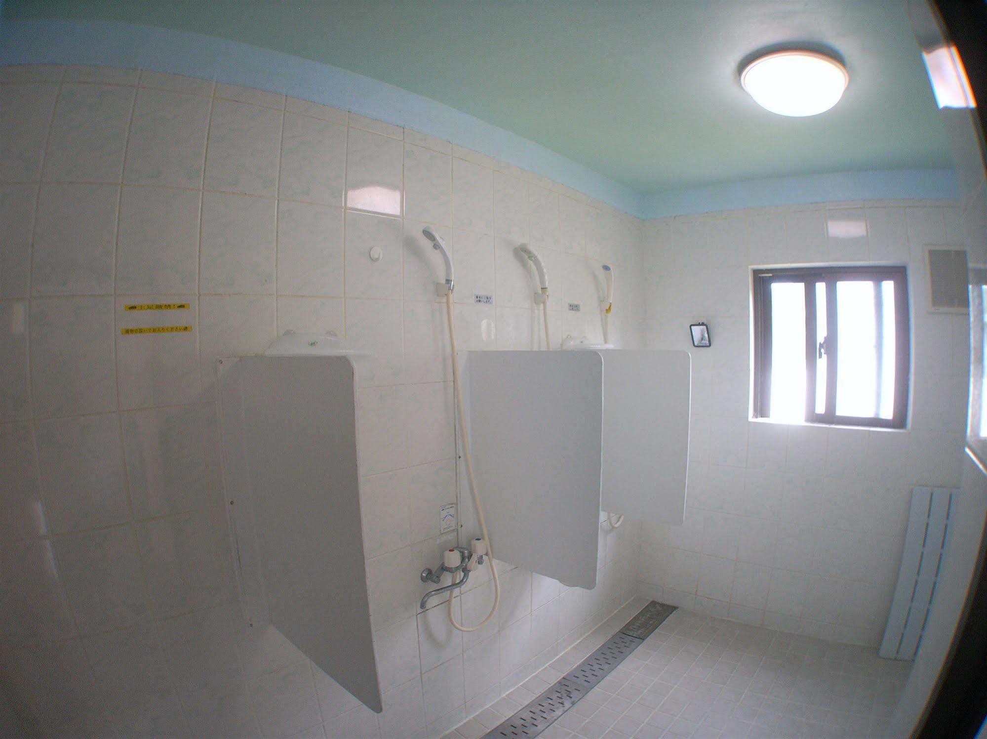 Minshuku Yadokari Hotel Zamami Buitenkant foto