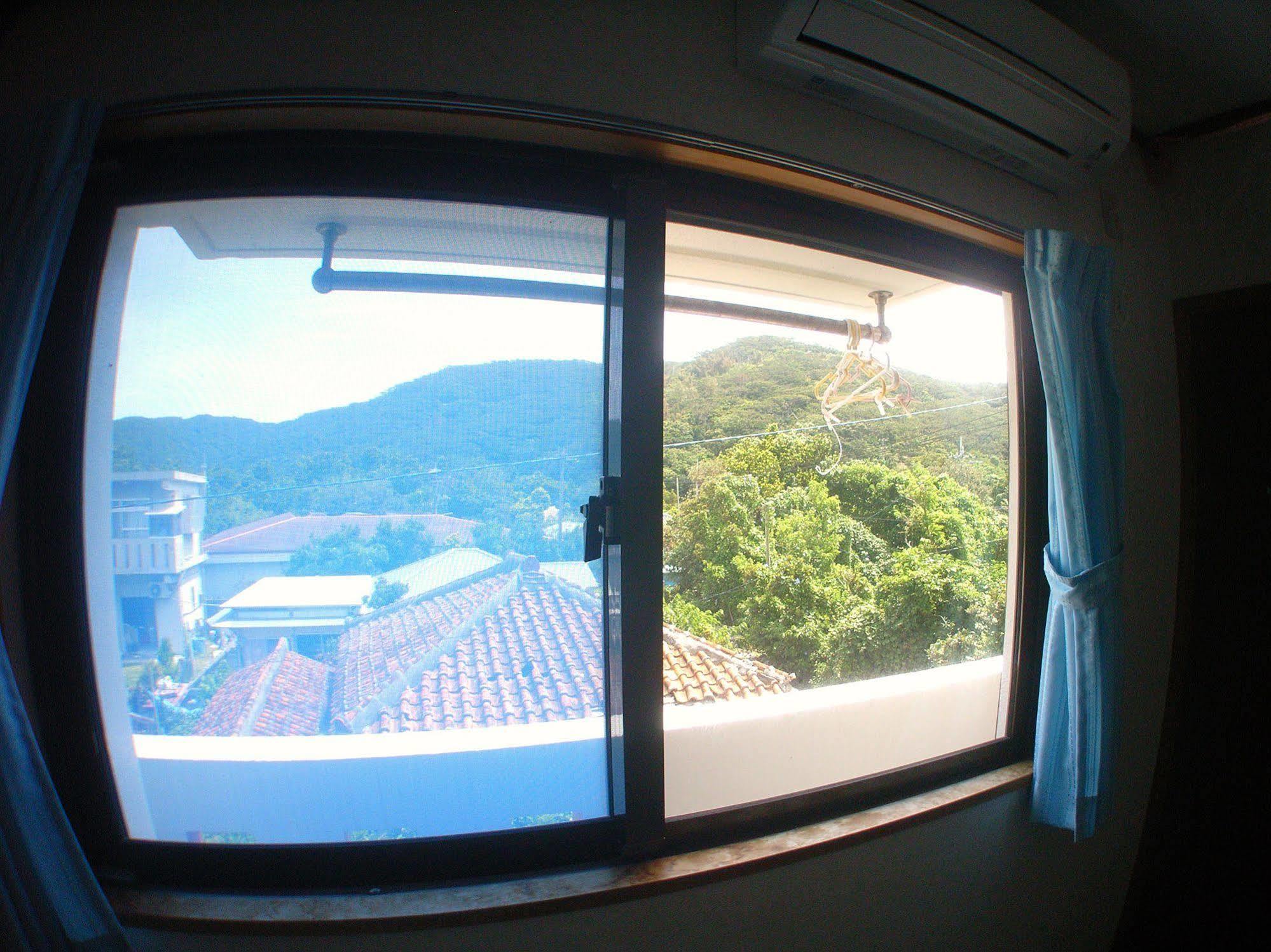 Minshuku Yadokari Hotel Zamami Buitenkant foto