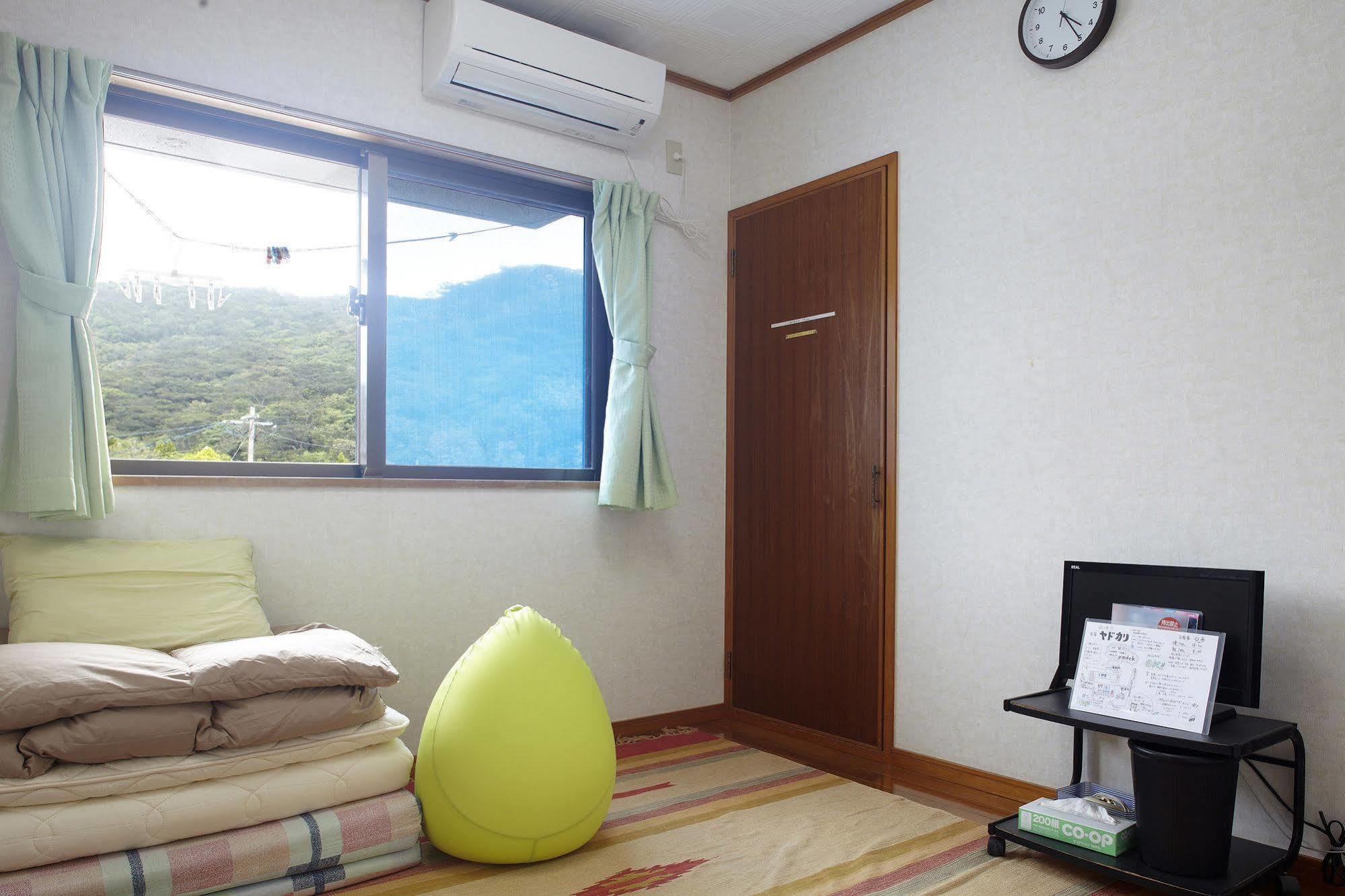 Minshuku Yadokari Hotel Zamami Buitenkant foto